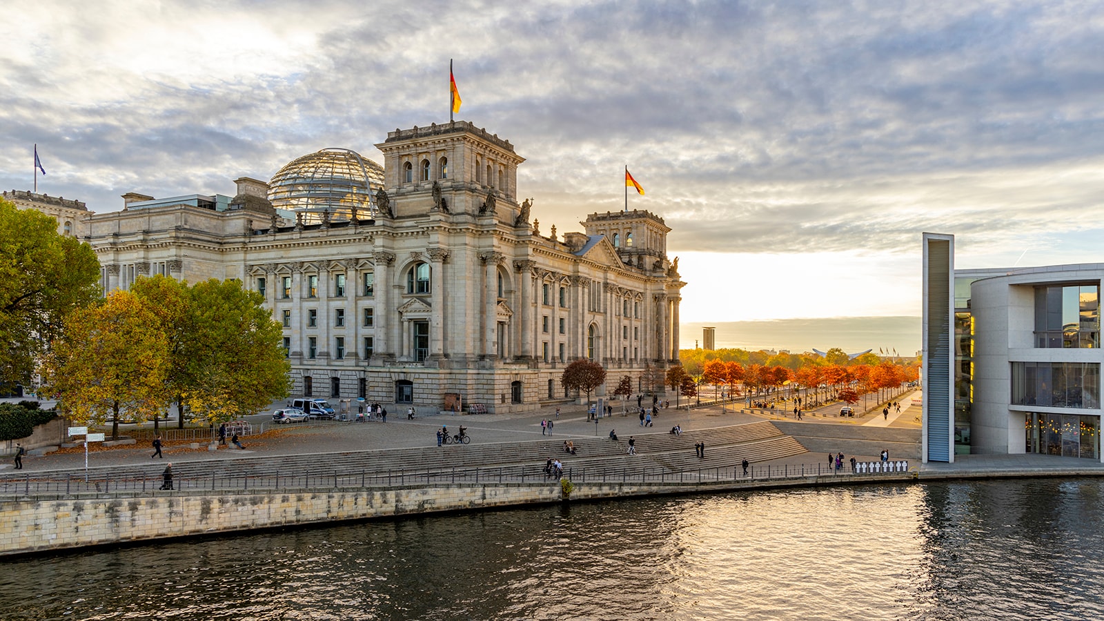 Berliner Reichstag; Quelle: DBT/Jörg F. Müller