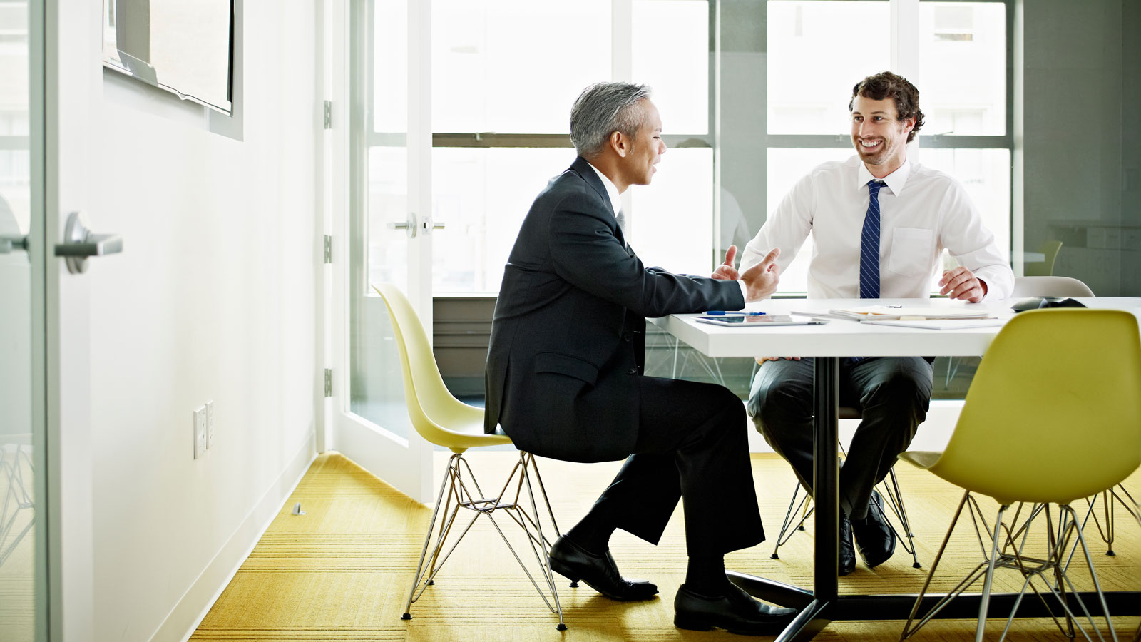 Teaser Bild Besprechung