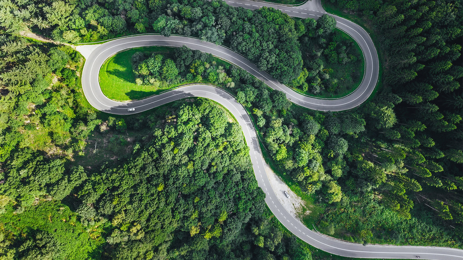 Straße in der Landschaft