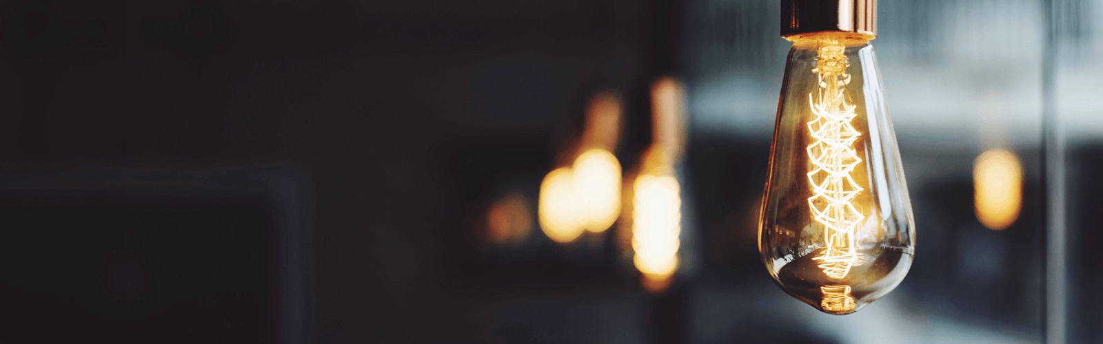 Leuchtende Glühbirne