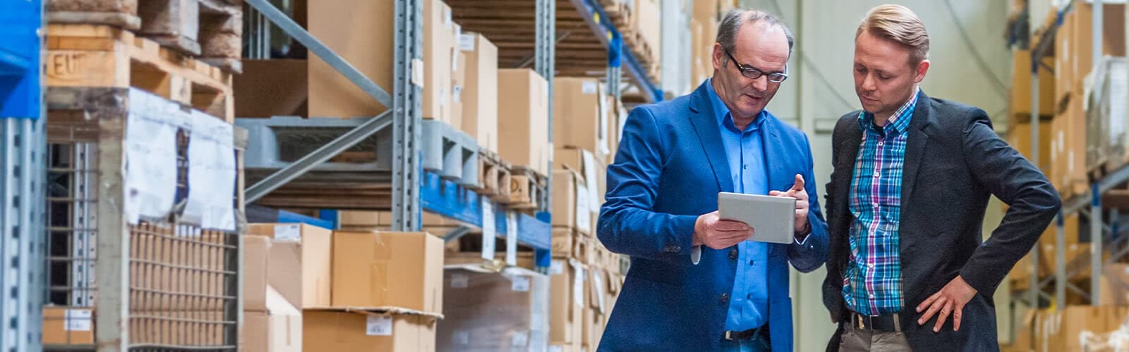 Besprechung im Warehouse