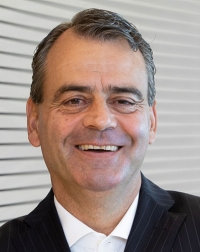 Dr. Frank Schmidt
