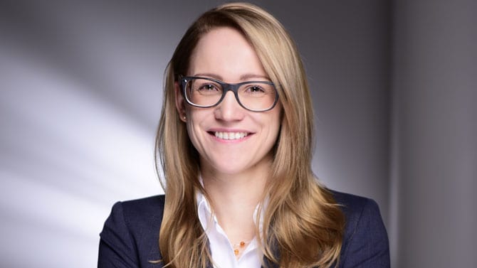 Katharina Schubert: Ihre Branchenexpertin für Startups, die Wirtschaftsprüfung und Beratung zu Technologien bei PwC in Leipzig