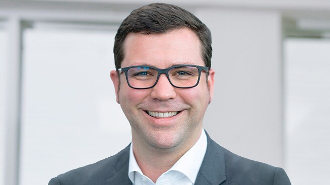 Marc Tedder ist Wirtschaftsprüfer und Partner bei PwC Deutschland.