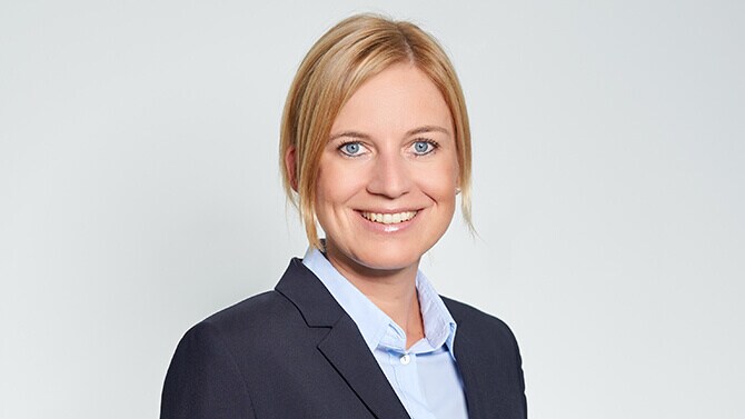 Dr. Stefanie Hauer ist Senior VP Marketing & Communication bei der F24 AG.