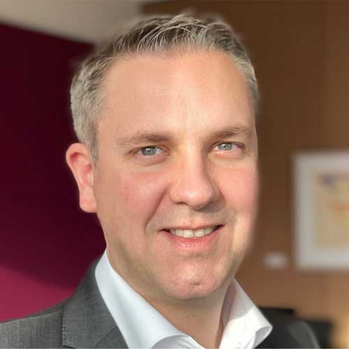 Thorsten Schmidt ist Director bei PwC Deutschland